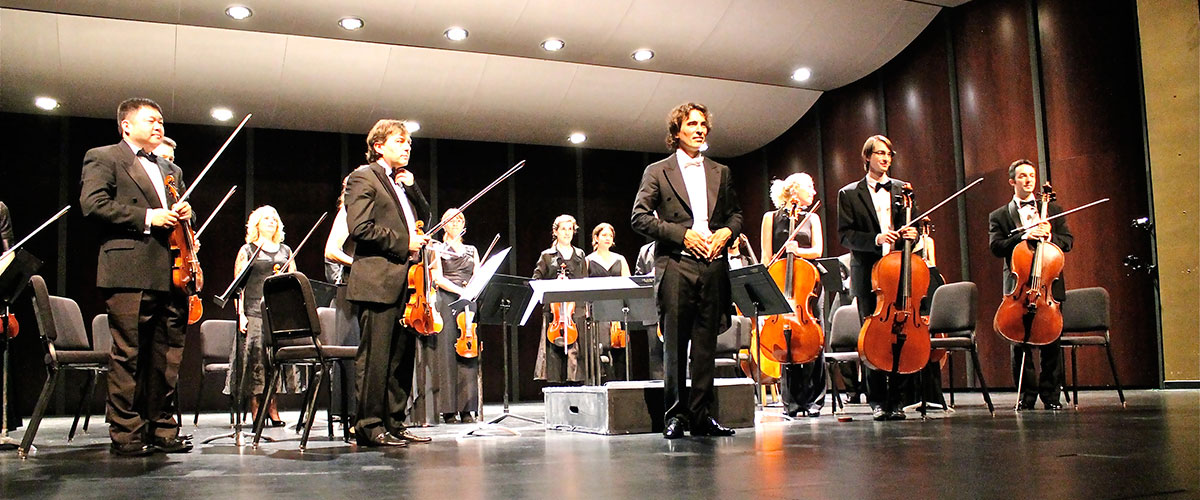 New York International Virtuosi Orchestra at Carnegie Hall New York International Virtuosi Orchestra at Carnegie Hall