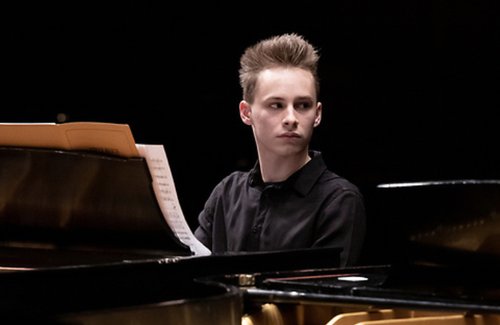 Juilliard Student Recital: Theo Rockas, Piano