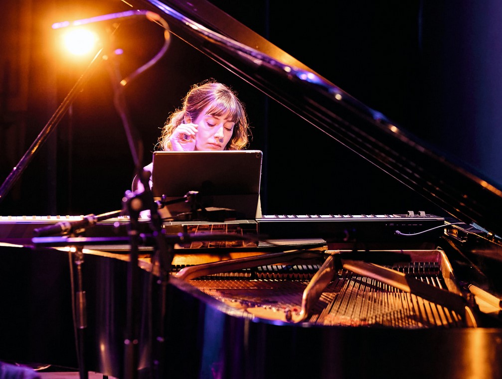 Golda Schultz Sings Barber, New Music for Two Pianos, & Stravinsky at Lincoln Center (Site)