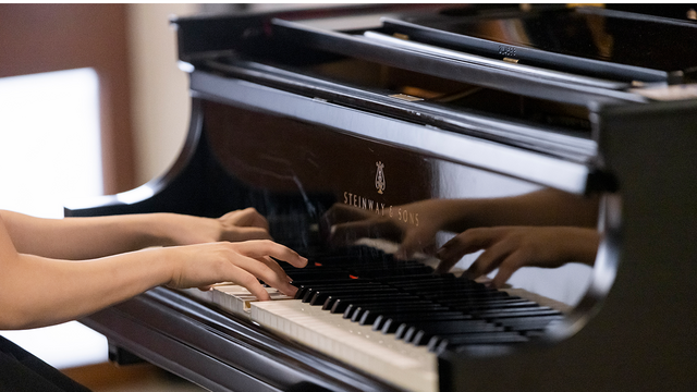 Juilliard Wednesdays at One at Lincoln Center (Site) Juilliard Wednesdays at One at Lincoln Center (Site)