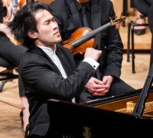 Bruce Liu Performs Tchaikovsky at Lincoln Center (Site) Bruce Liu Performs Tchaikovsky at Lincoln Center (Site)