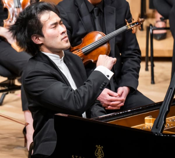 Bruce Liu Performs Tchaikovsky at Lincoln Center (Site) Bruce Liu Performs Tchaikovsky at Lincoln Center (Site)